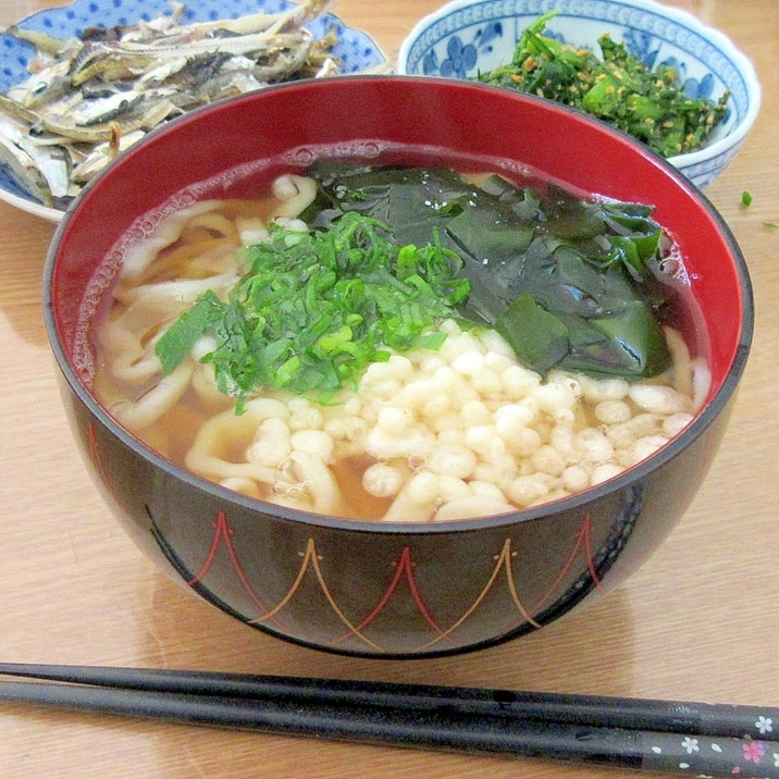イリコだしのかけうどんつゆ レシピ 作り方 By Miashimatora 楽天レシピ イリコだしのかけうどんつゆ レシピ 作り方 By Miashimatora 楽天レシピ